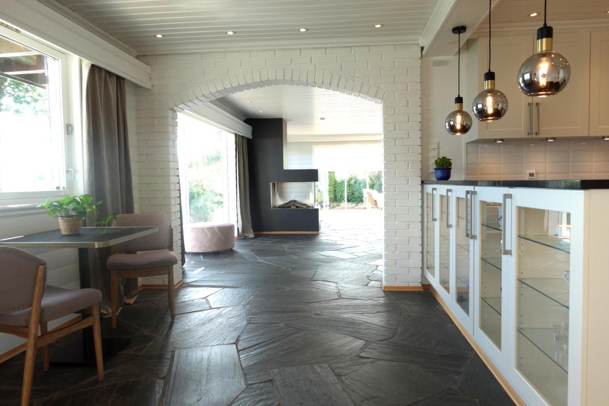 Arboretet - Seaside With Private Pool & Infrared Sauna In The Heart Of Arboretet, Bergen